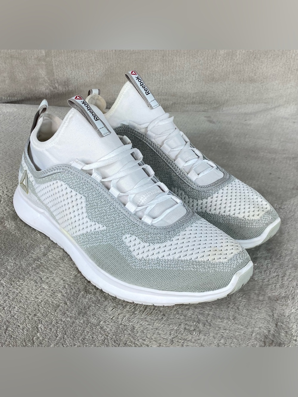 Reebok Plus Runner Ultraknit White Gray Mens Size 12 Running Shoes Athletic